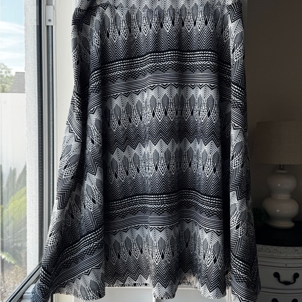 Cato Black and White Asymmetrical A-Line Madi Skirt